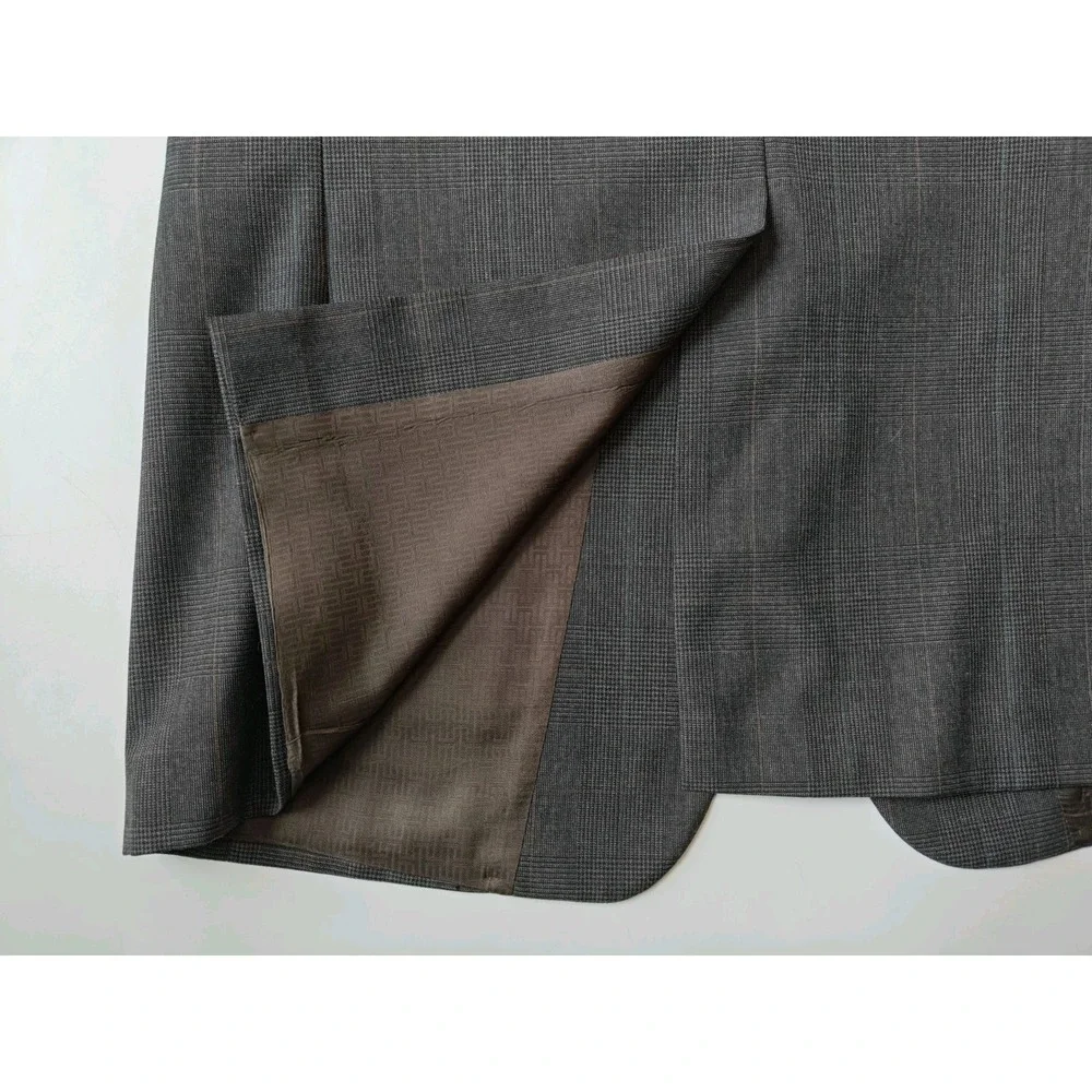 Halston Vintage 41R Gray Plaid Blazer Mens 2 Button Sport Coat USA Wool